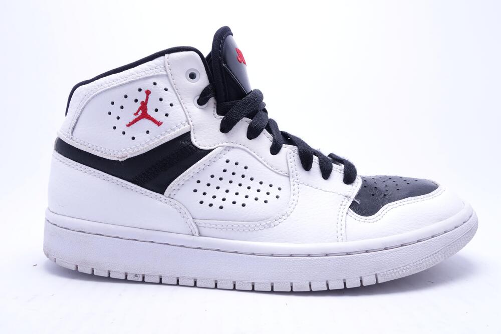 Nike Air Jordan Jumpman Shoes Kids Youth Size 6.5Y White Black AV7941-101
